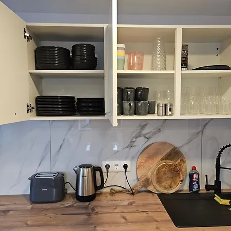 Inselhaus Leipzig Nord - Haus Mit Hof Und Parkplatz * Schkeuditz