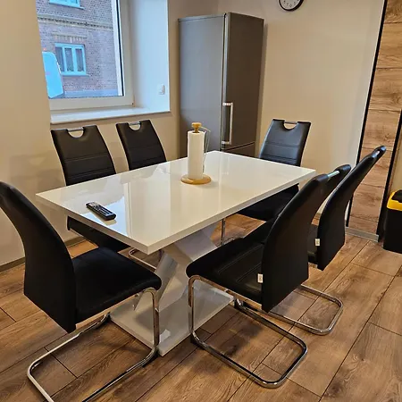 Inselhaus Leipzig Nord - Haus Mit Hof Und Parkplatz Appartement *