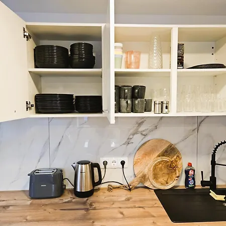 Inselhaus Leipzig Nord - Haus Mit Hof Und Parkplatz Appartement