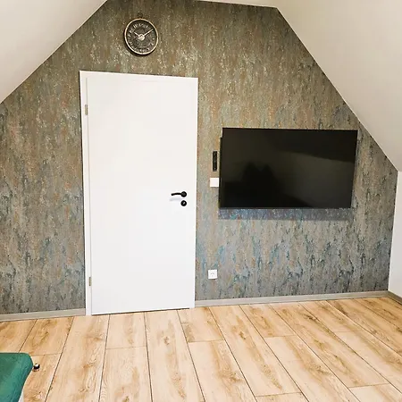 Appartement Inselhaus Leipzig Nord - Haus Mit Hof Und Parkplatz